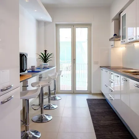 Apartman Angiolina *